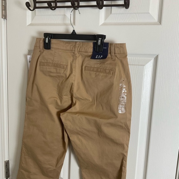 NWT Gap Girlfriend Khakis Size 4 - Picture 6 of 7